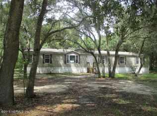 108 Woodland Ln, Hawthorne, FL 32640