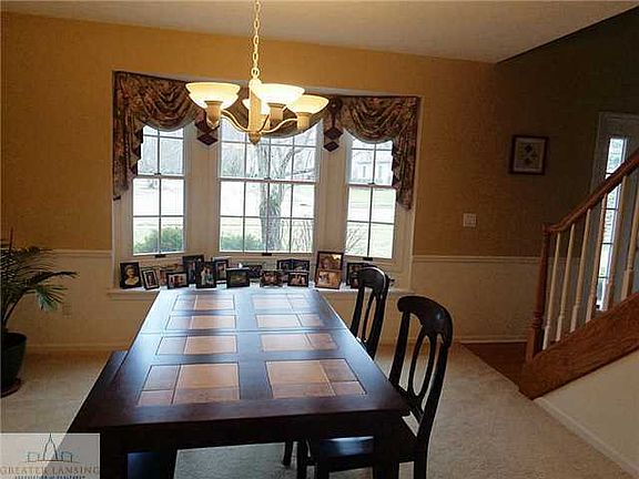 3rd image of 6565 E English Oak Dr