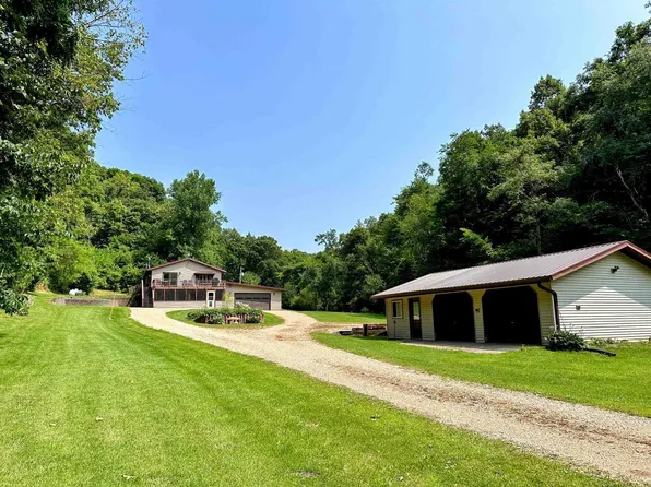 61288 County Road D, Eastman, WI 54626
