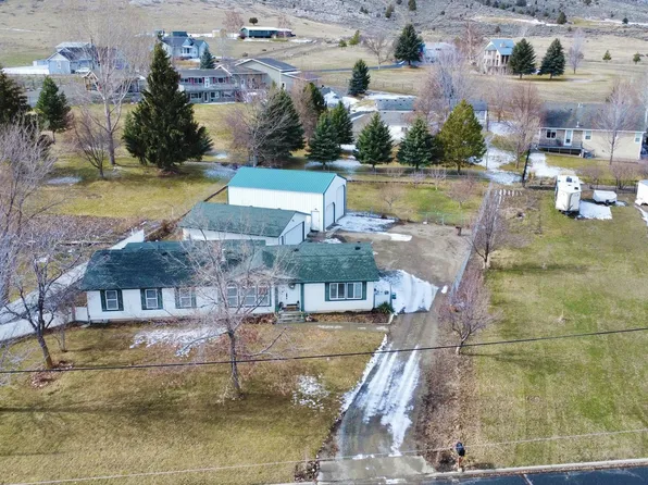 35 Foothill Dr, Baker City, OR 97814