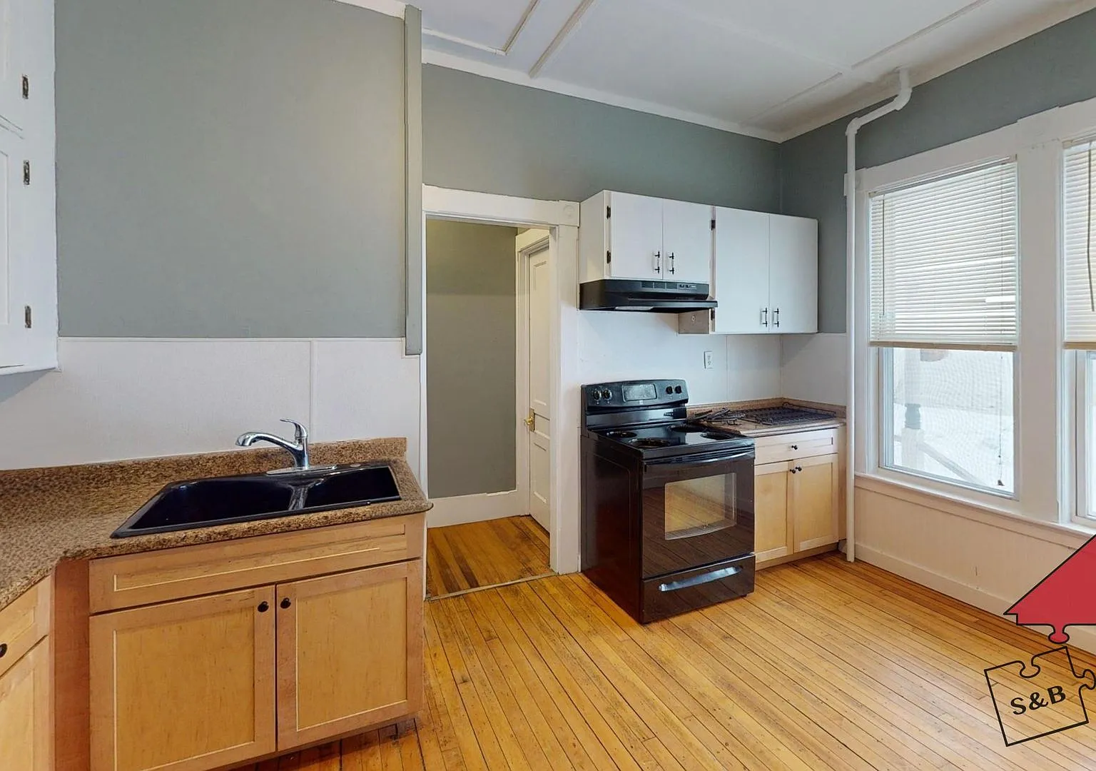 28 East Street — Photo 1
