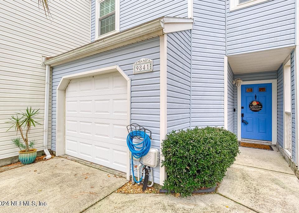 1st image of 9841 MOORINGS Drive