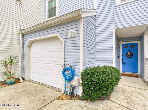 9841 MOORINGS Drive, Jacksonville, FL 32257