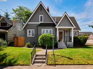 5824 NE Broadway St, Portland, OR 97213