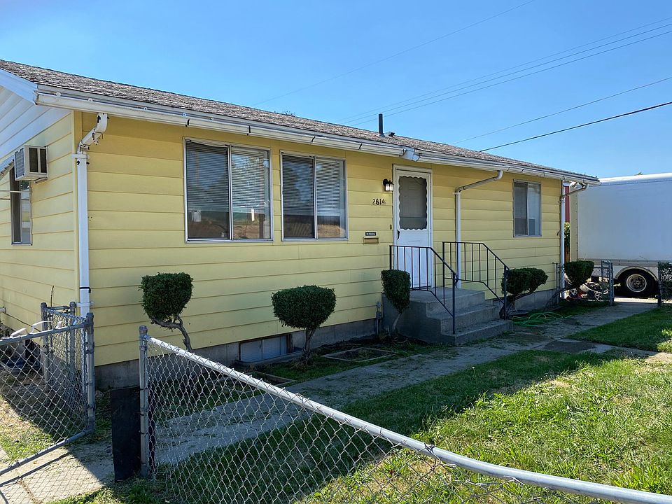 1st image of 2614 E Euclid Ave