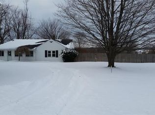 2365 Bowers Rd, Lapeer, MI 48446