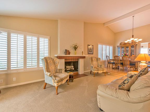 2nd image of 5 Portofino Cir