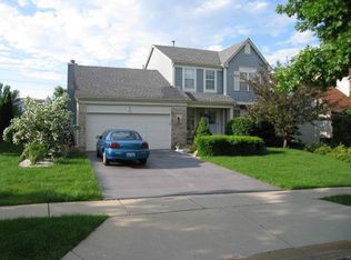 1454 Chetwood Ct, Mundelein, IL 60060