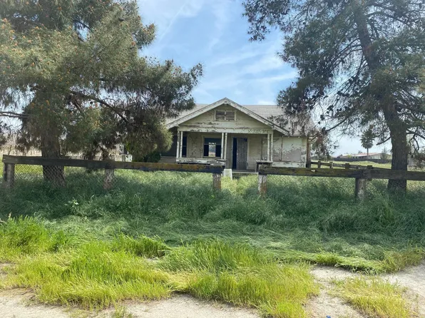2339 E Stanford Avenue, Pixley, CA 93256