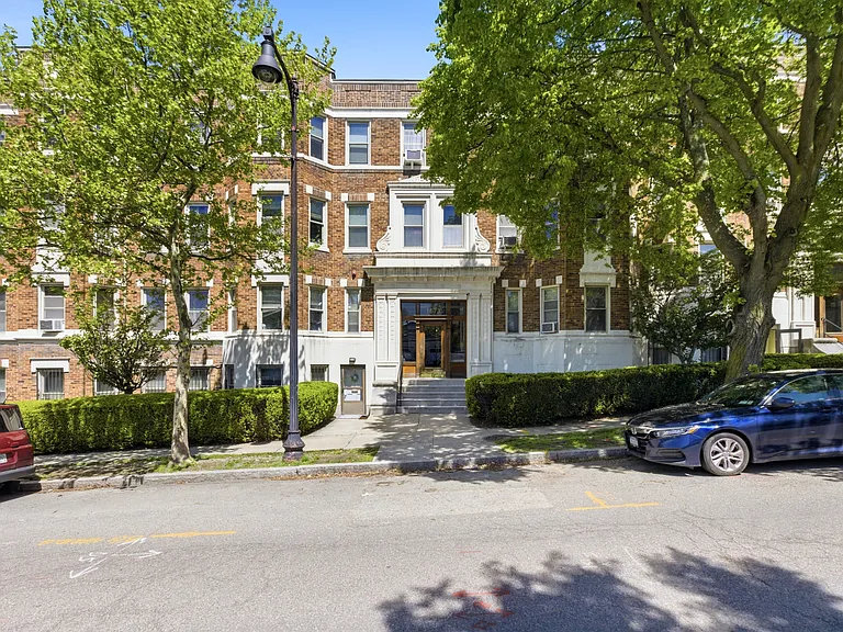 1673 Commonwealth Ave #3 — Photo 14