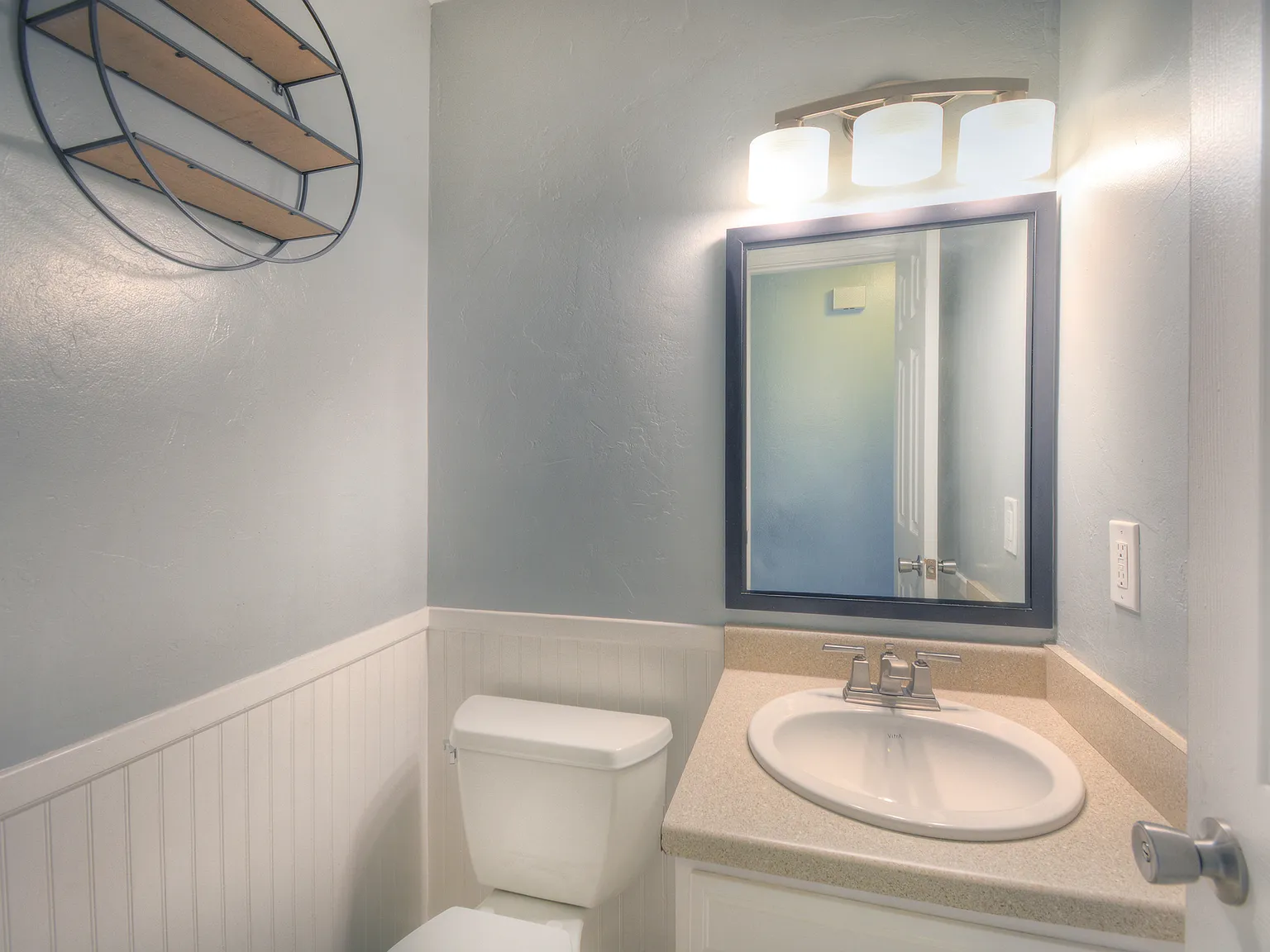 3 bed, 1802 sqft, $1,950 — Photo 4