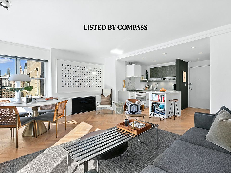 1st image of 20 E 9th St #15A