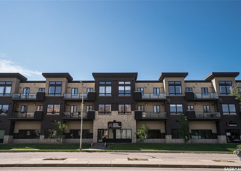 1st image of 1132 College Dr #209
