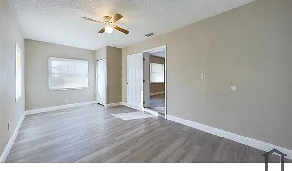 2970 Morris Dr — Photo 32