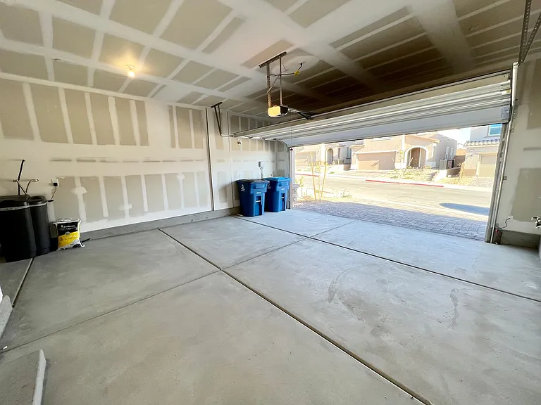 10937 Oregano Ave — Photo 42