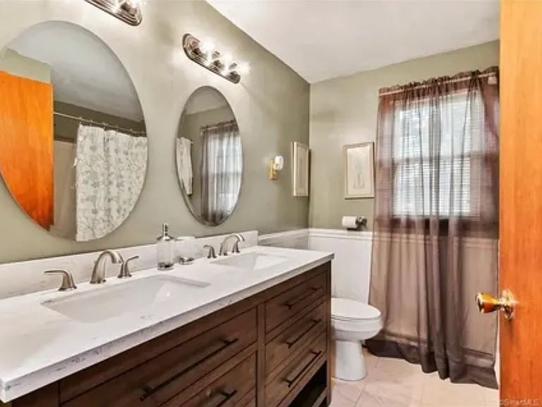 56 Leland Dr — Photo 6