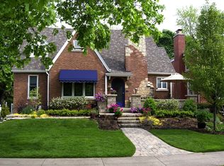 3508 W 97th St, Evergreen Park, IL 60805
