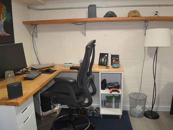 5th image of 2020 Taylor Ave