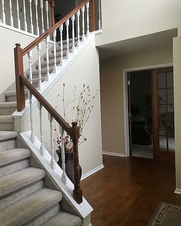 1st image of 1726 Pond Shore Dr