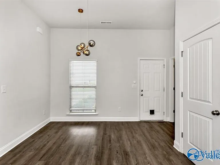 283 Harold Murphy Dr — Photo 9