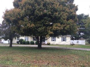 944 Smiths Grove Oakland Rd, Smiths Grove, KY 42171