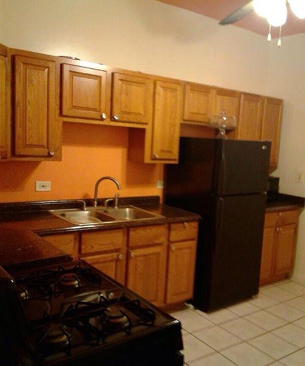 1st image of 124 S Central Ave Floor 2NF