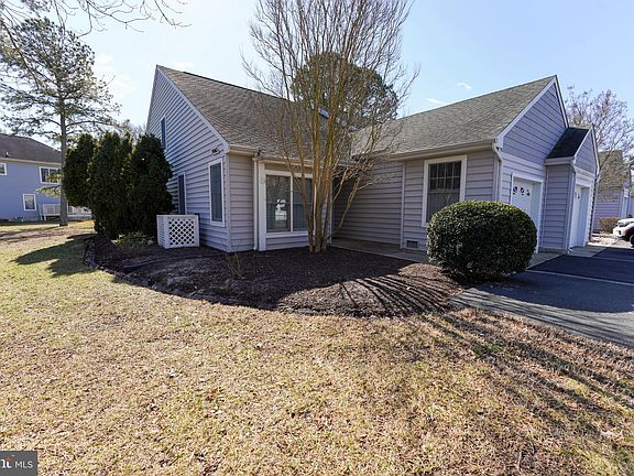 4th image of 31963 Topsail Ct Unit 32