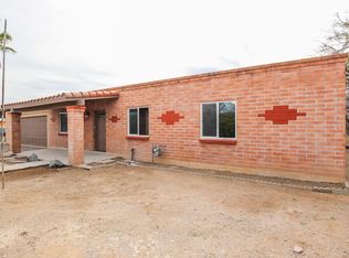 2305 W Dakota St, Tucson, AZ 85746