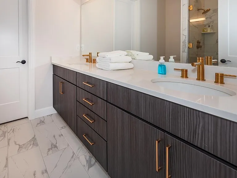 7488 Gramercy Cir — Photo 18