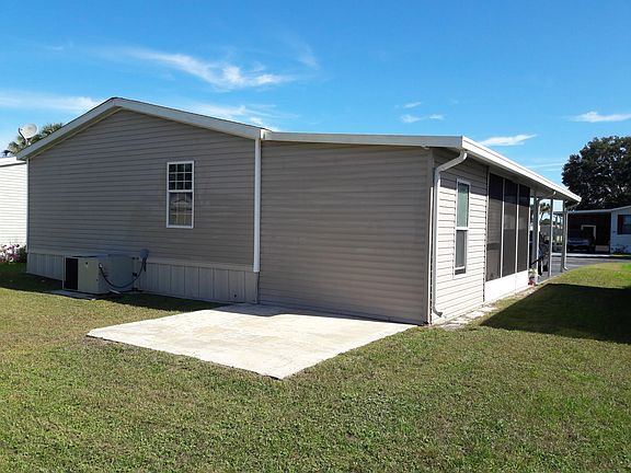 2nd image of 4706 Breezes Dr Lake Wales