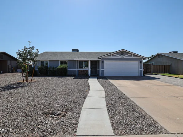 8833 W MONROE Street, Peoria, AZ 85345