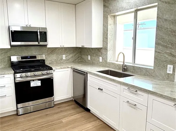 310 E Grand Ave APT 208, El Segundo, CA 90245