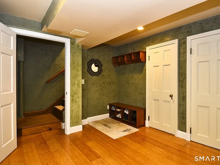 1 Romindon Ct — Photo 7