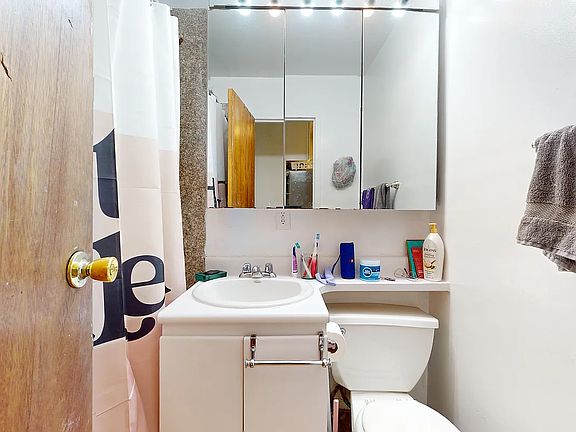 5th image of 334 E 82nd St APT 3RE