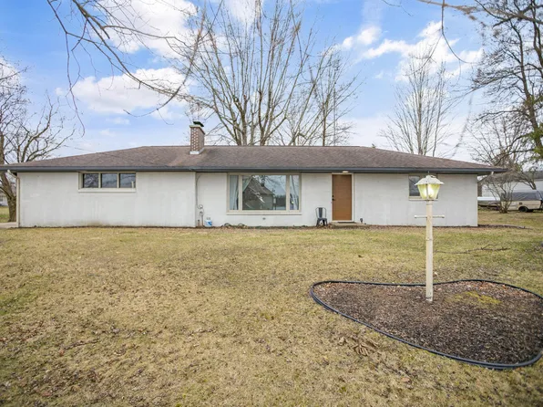 16052 Huyck Dr, Marcellus, MI 49067
