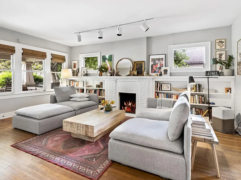 5339 Vanderbilt Ave — Photo 8