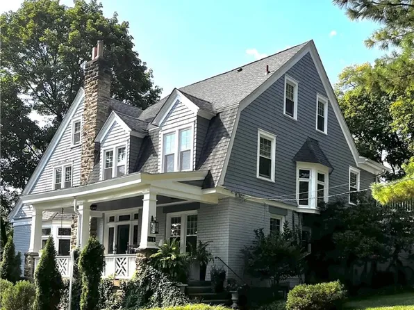 115 Edgecliff Rd, Carnegie, PA 15106