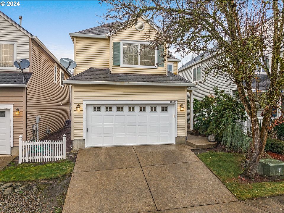 1st image of 42073 NW Elmhurst Ct