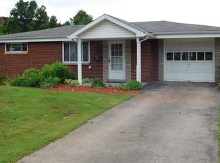 116 Sylvan Dr, New Kensington, PA 15068