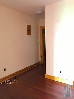 Rented by Skyline Group Real Estate | media 25