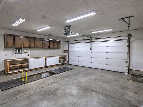 5th image of 3617 S 143rd Ave E