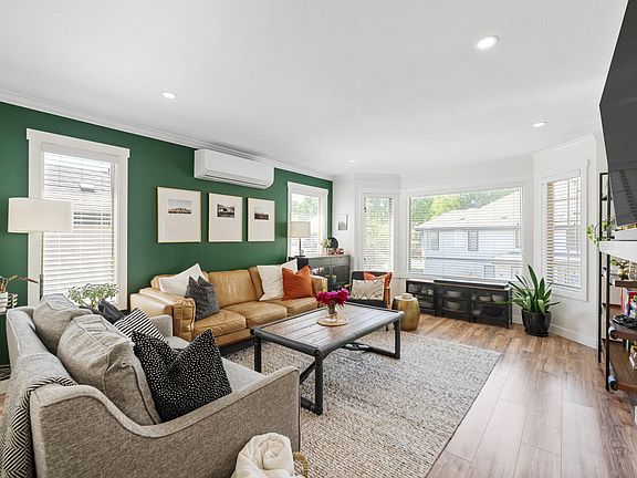 5th image of 15840 84th Ave #2