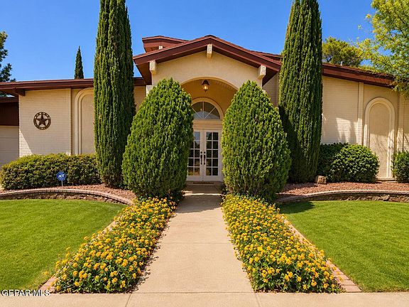 2nd image of 6833 La Cadena Dr