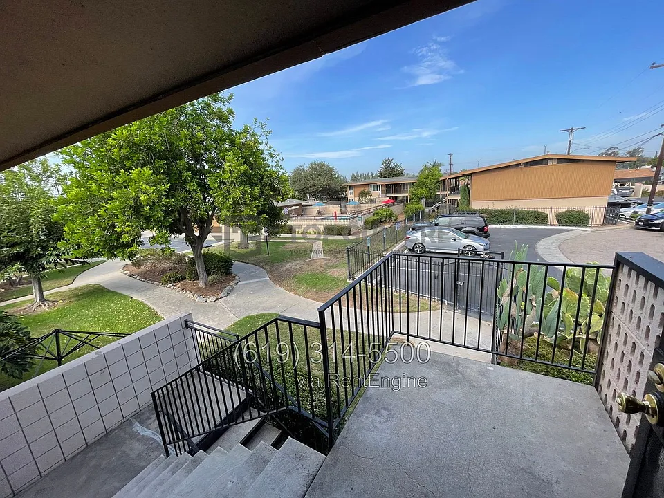 545 Oakdale Ln #545