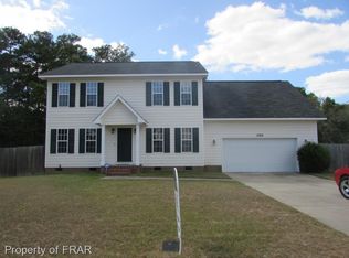 2928 Piney Mountain Dr, Hope Mills, NC 28348