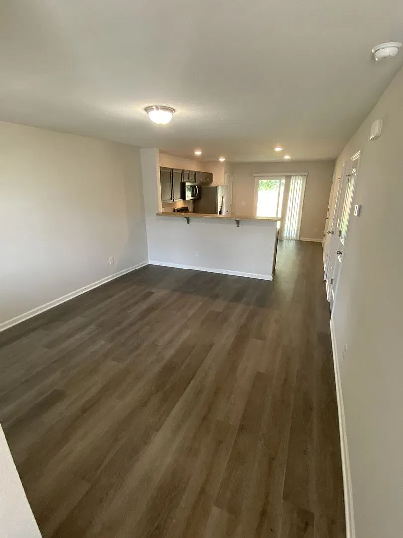 2 Bedroom 2.5 Bathroom — Photo 1