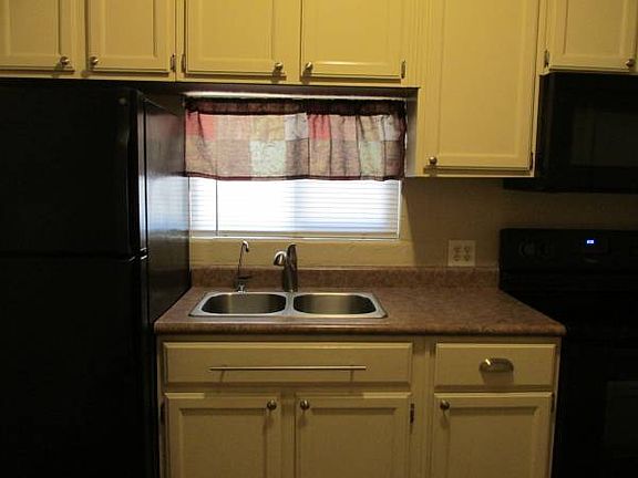 2nd image of 236 N Saguaro Dr #3