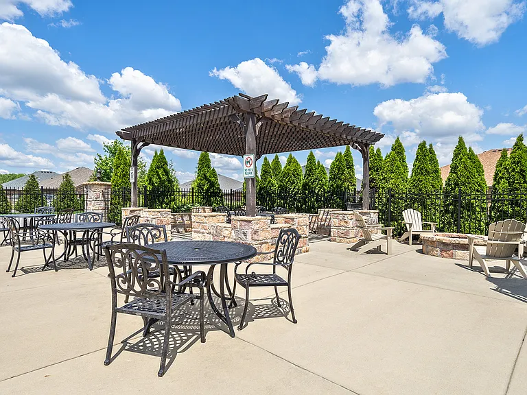 Addison at Rossview — Photo 68