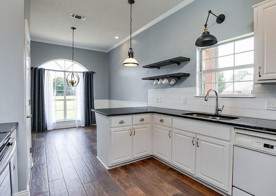 1st image of 4176 Soundpointe Dr