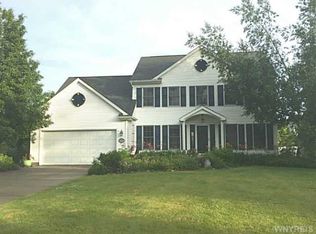 9323 Pinyon Ct, Clarence Center, NY 14032